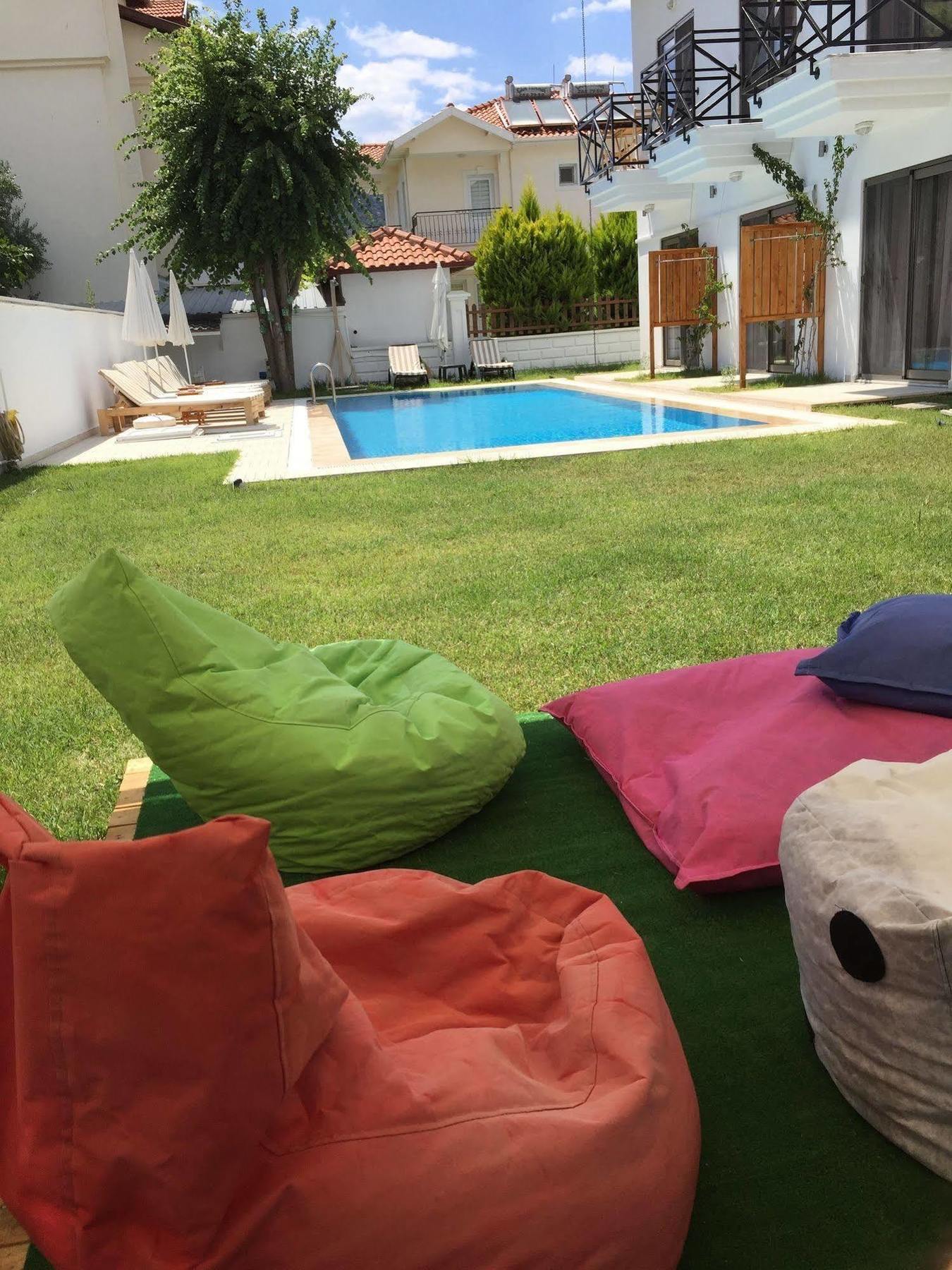 דליאן Casa Pallet Hotel (Adults Only) מראה חיצוני תמונה