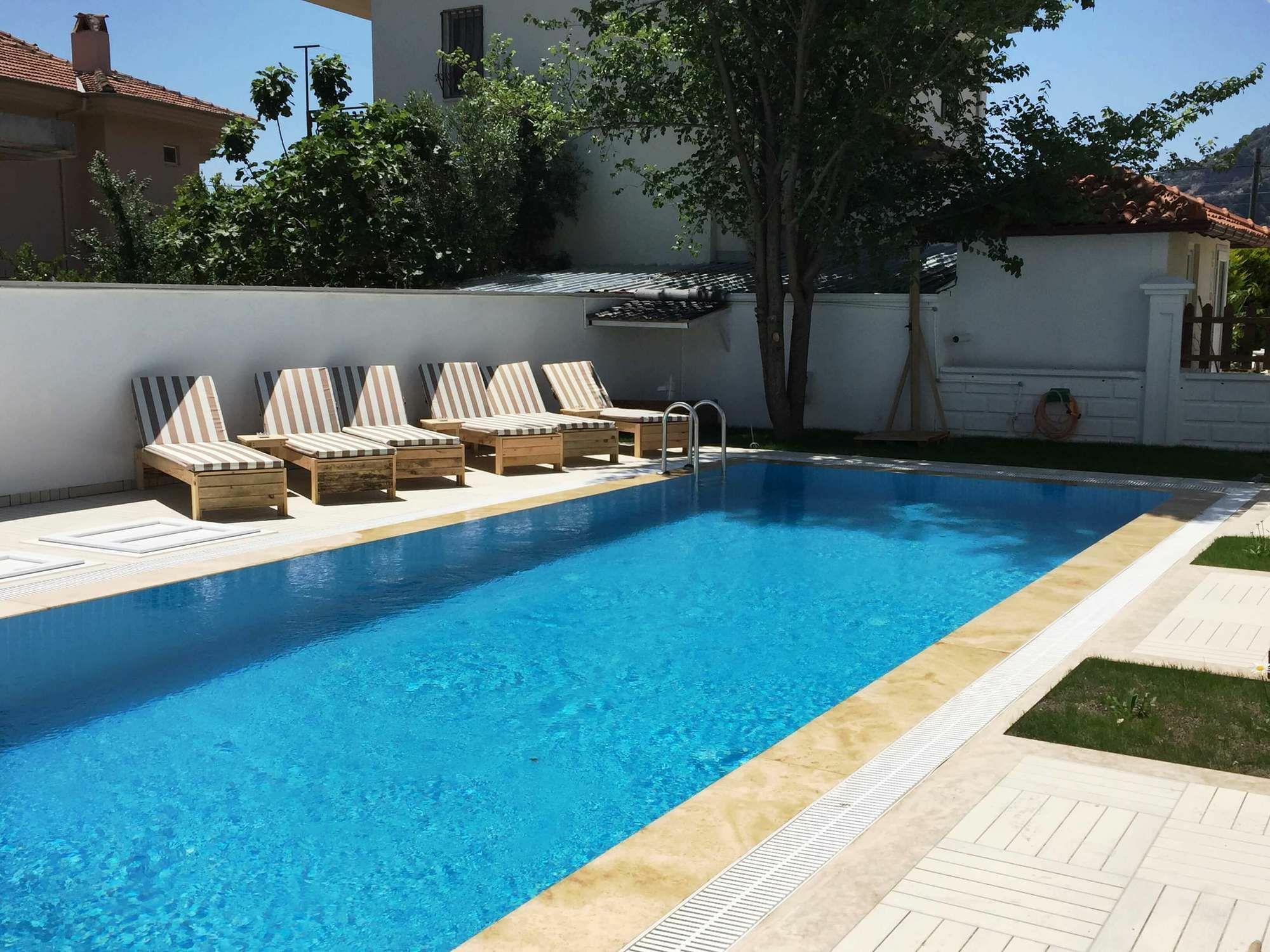 דליאן Casa Pallet Hotel (Adults Only) מראה חיצוני תמונה