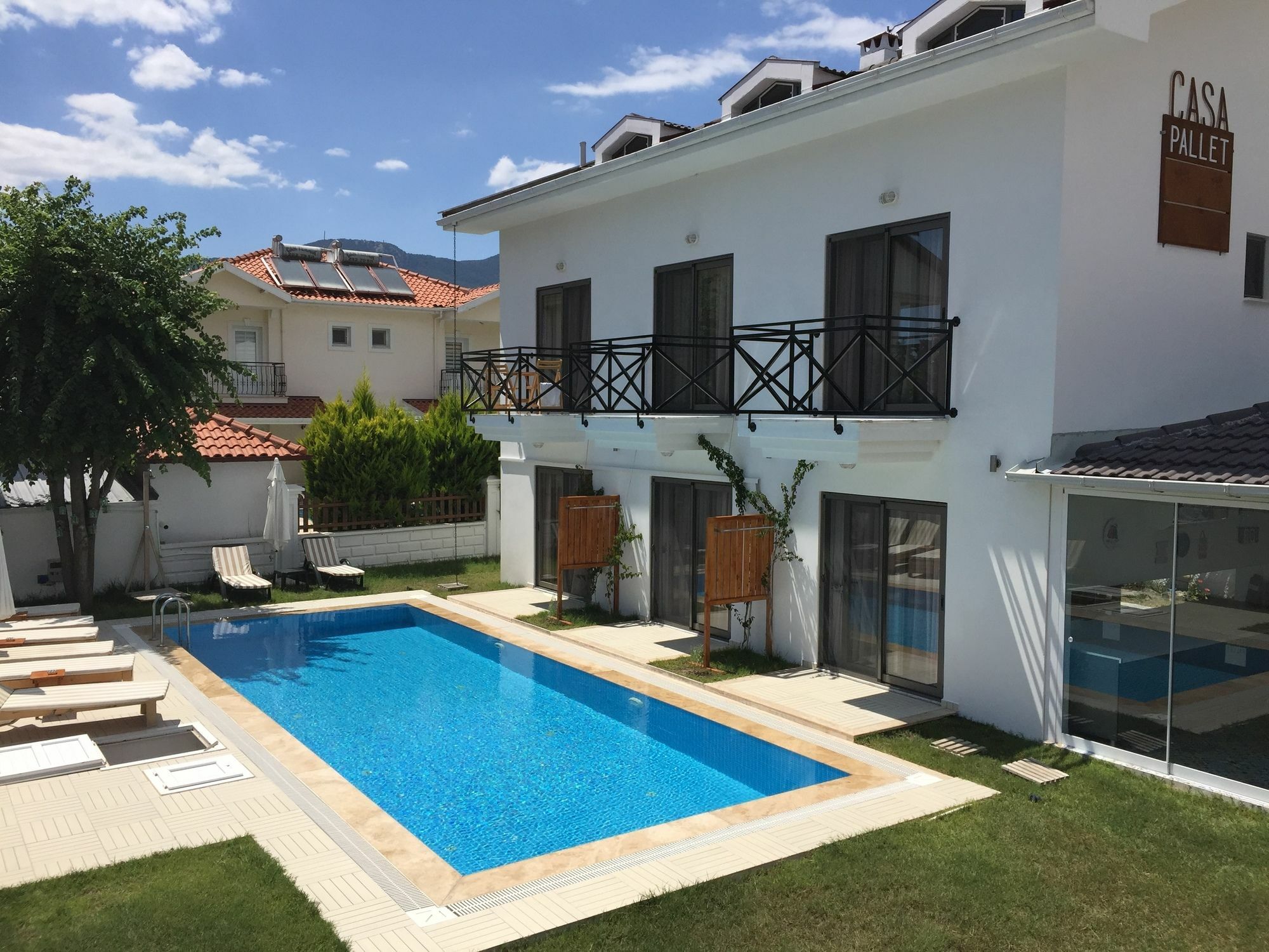 דליאן Casa Pallet Hotel (Adults Only) מראה חיצוני תמונה